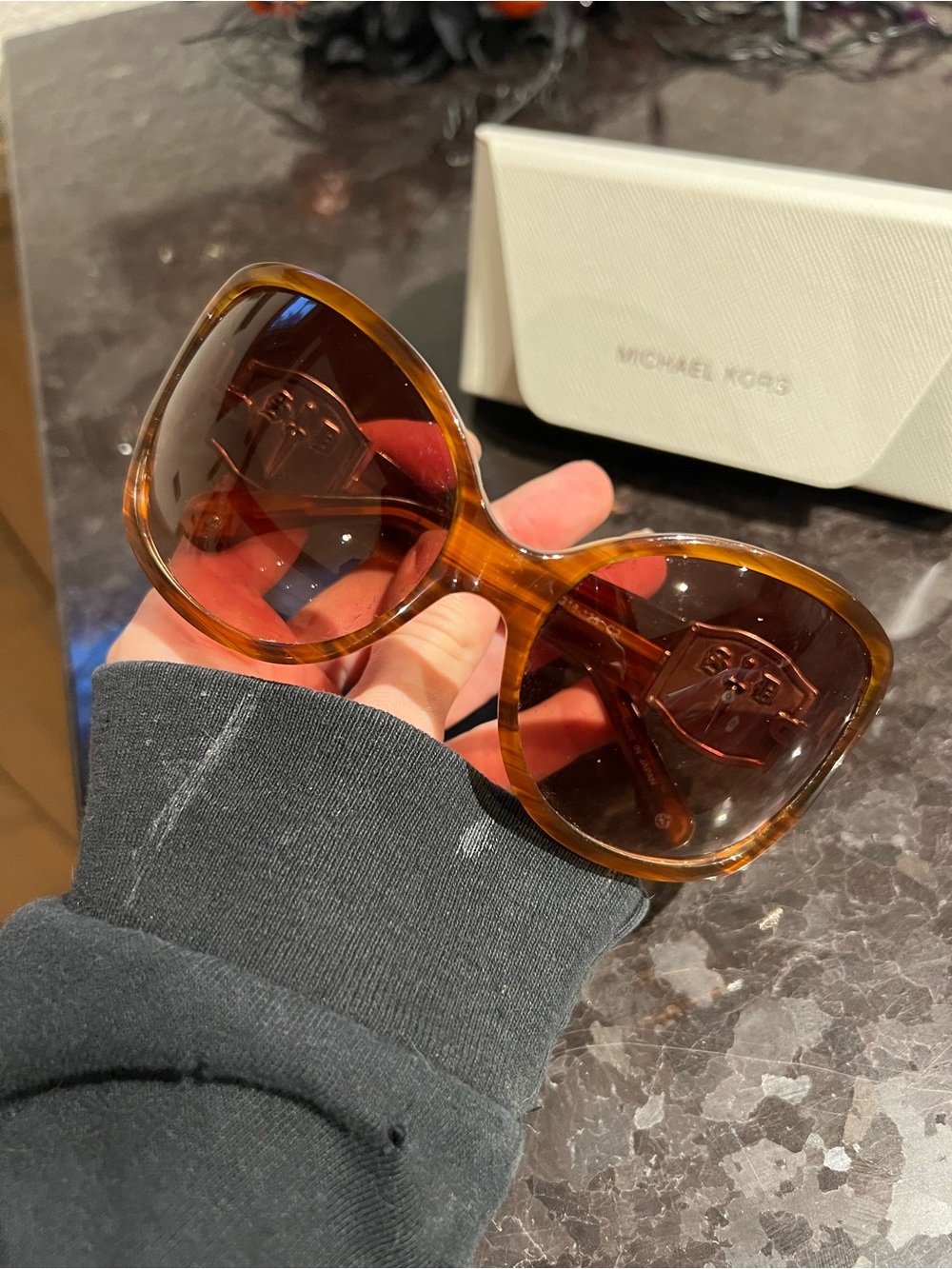 Michael Kors Sunglasses - Picture 4 of 4